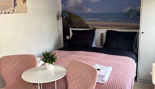 Double Room, Private Bathroom, Ground Floor
