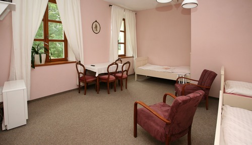 Apartment (9)