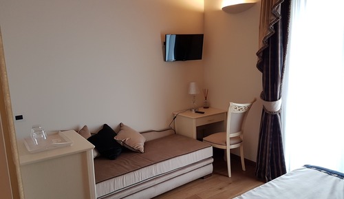 Comfort Double Room, Balcony, Vineyard View