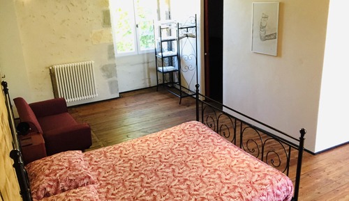 Quadruple Room (Rouge Grave)
