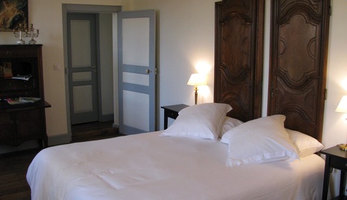 Double Room (Neo Classic)