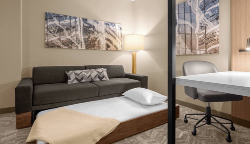 Studio, 2 Queen Beds (Hearing Accessible)