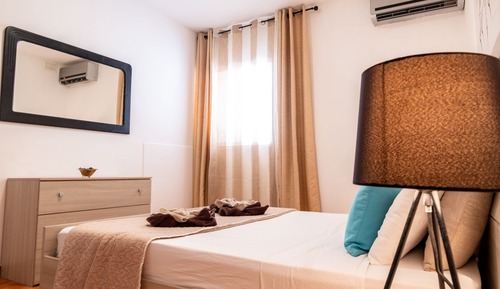 D View 4 You / 4 Bedroom Villa Apartment