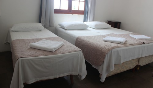 Basic Triple Room, Multiple Beds, Shared Bathroom