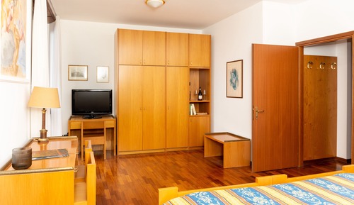 Elite Double or Twin Room, Lake View