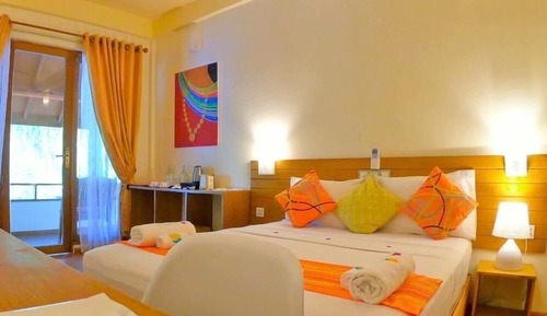 Deluxe Double Room, Garden View