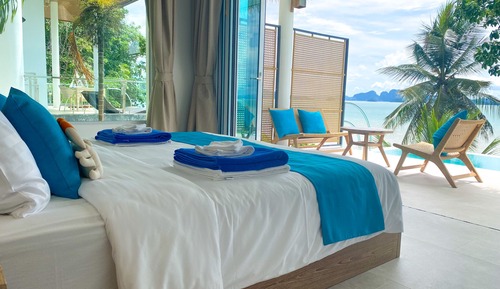 Sea Breeze Pool Villa