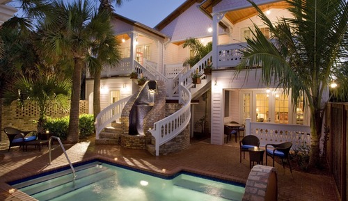 Luxury Room, Balcony, Poolside