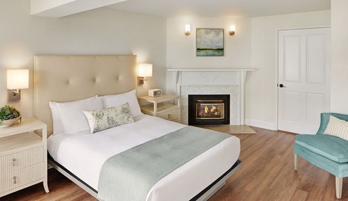 The Sandpiper Room (ADA)