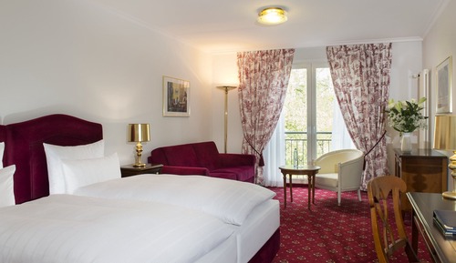 Deluxe Twin Room, Park View, Garden Area