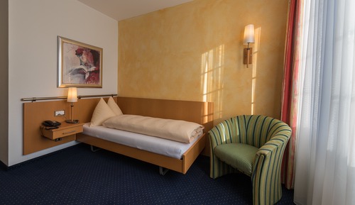 Single Room, City View