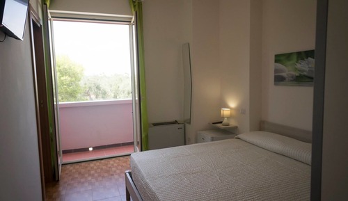 Economy Double Room, 1 Queen Bed, Non Smoking