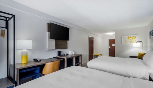 Suite, Multiple Beds, Non Smoking