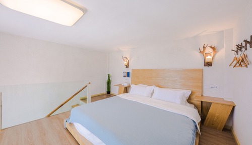 Superior Double Room, Balcony, Lake View