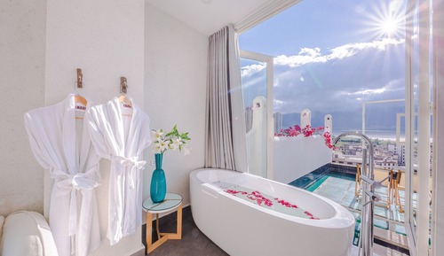 Premium Double Room, Balcony, Lake View