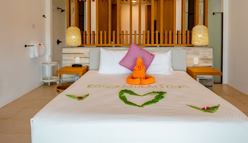 Premium Suite, 1 King Bed, Private Pool, Bay View