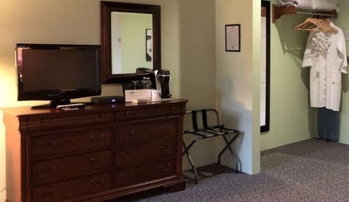 Deluxe Double Room, Ensuite, River View