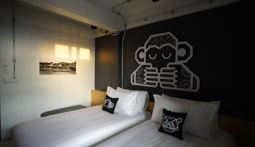 Standard Twin Room