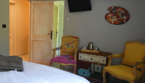 Design Double Room, 1 King Bed, Non Smoking, Garden View