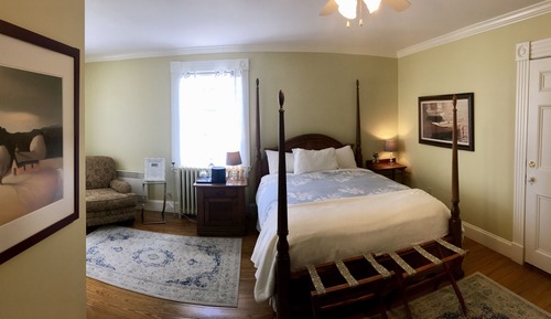 Classic Room, 1 Queen Bed (Room 3)