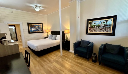 Family Double Room, Multiple Beds, Courtyard View
