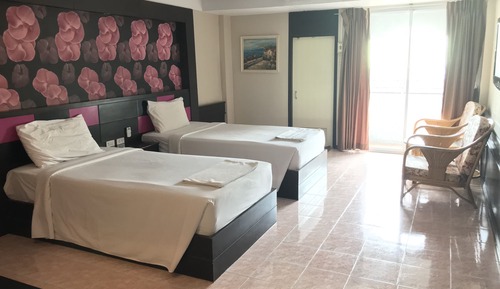 Standard Twin Room