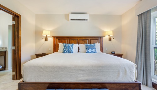 Coral Luxury Bungalow, 2 Bedrooms, Pool View