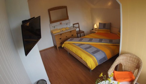 Double or Twin Room, Shared Bathroom