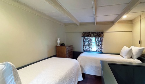 3 Bedroom Cottage 17