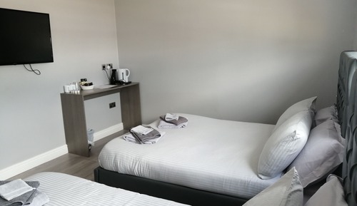 Basic Triple Room