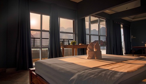 Panoramic Penthouse
