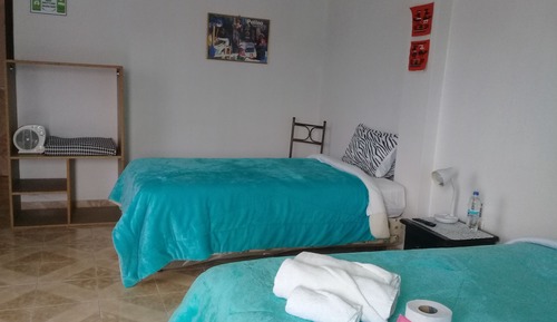 Triple Room, Multiple Beds