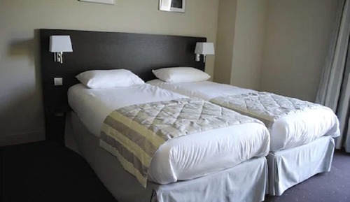 Basic Twin Room