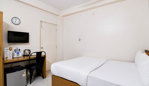 Standard Double Room, 1 King Bed