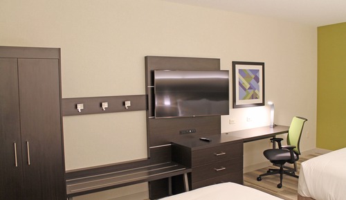 Standard Room, 2 Queen Beds, Accessible (Mobil Tub)
