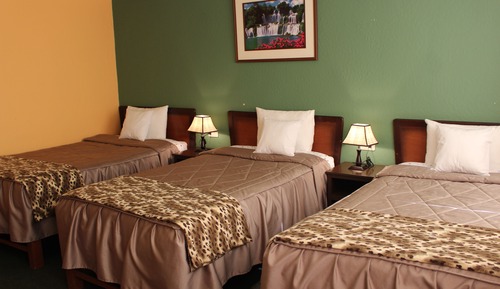 Triple Room