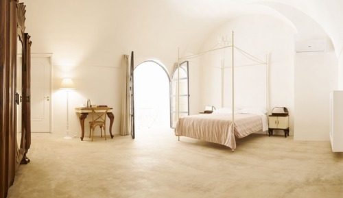 Comfort Suite, Bathtub