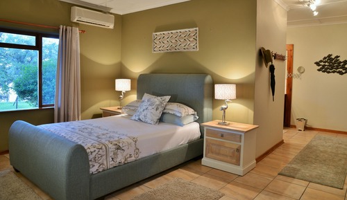Exclusive House, 1 Queen Bed, River View, Garden Area