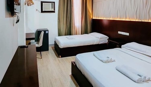 Deluxe Triple Room
