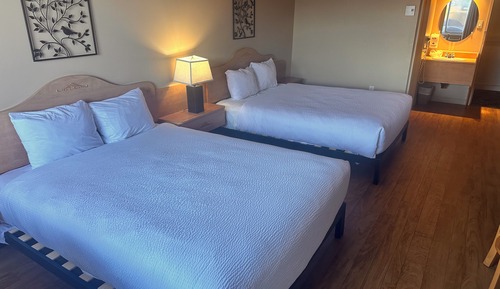Deluxe Room, 2 Queen Beds, Non Smoking