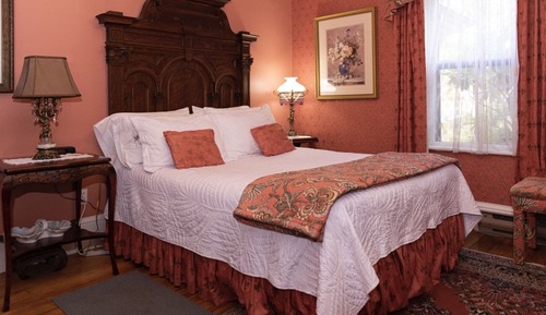 Standard Room, 1 Queen Bed, Ensuite