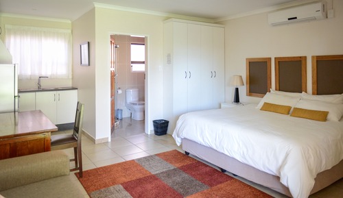 The Aviary (2 sleeper)