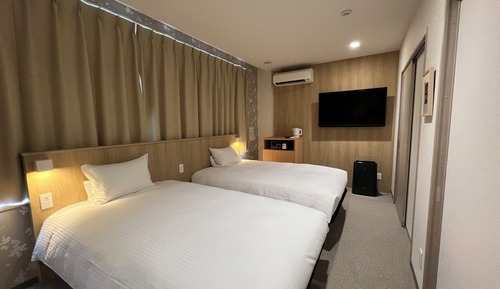 Basic Twin Room