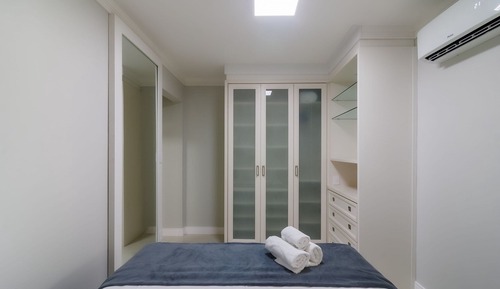 Basic Apartment
