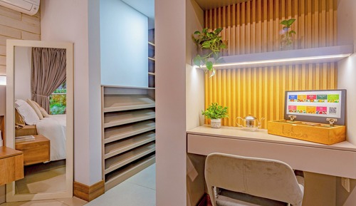 Deluxe Apartment, Balcony, Garden View