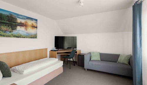 Classic Single Room