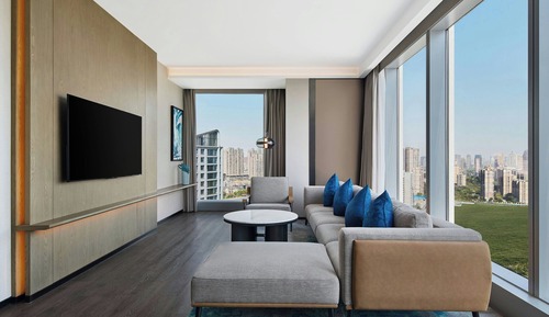 Superior Suite, 1 King Bed