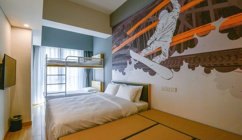 Deluxe Triple Room