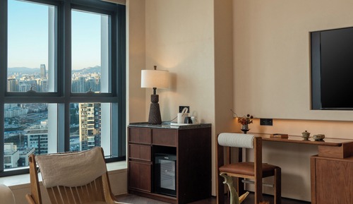 Signature Double Room, City View