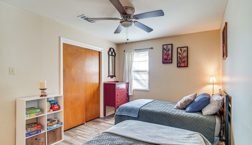 House (3 Bedrooms)